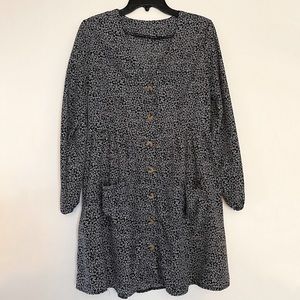 Mid-length floral print dress. Size S